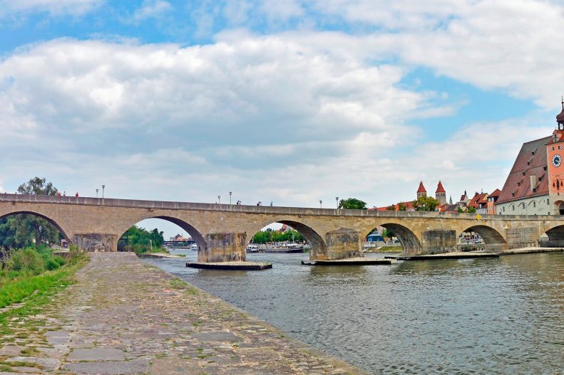 Regensburg - Steinerne Brücke