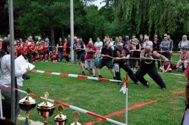 Teilnehmersuche für Tauziehwettbewerb